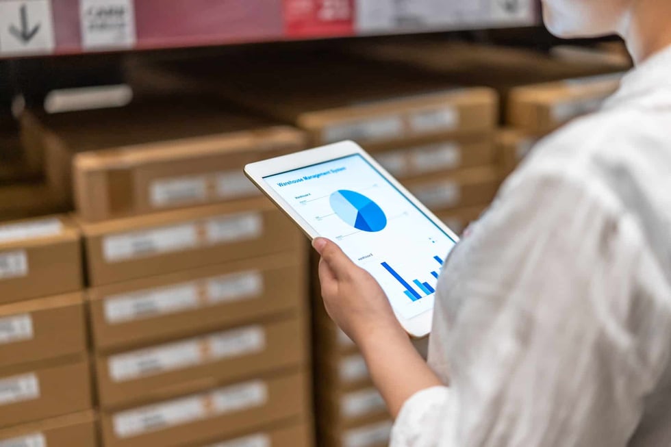The Ultimate Guide To Warehouse Inventory Management [15 Effective Tips]
