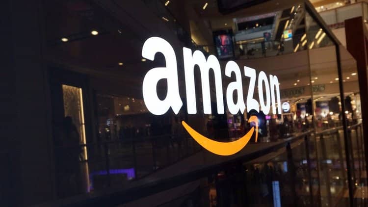 Why Is Amazon So Successful? (7 Keys To Amazon’s Success)
